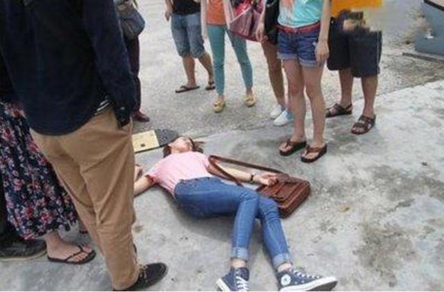 美女大学生突然晕倒在地,不幸身亡!因为喝了这个