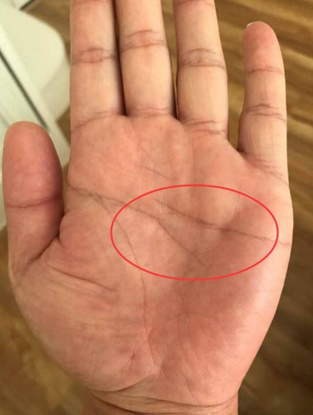 手相大揭秘:这样的手纹,必定生儿子!