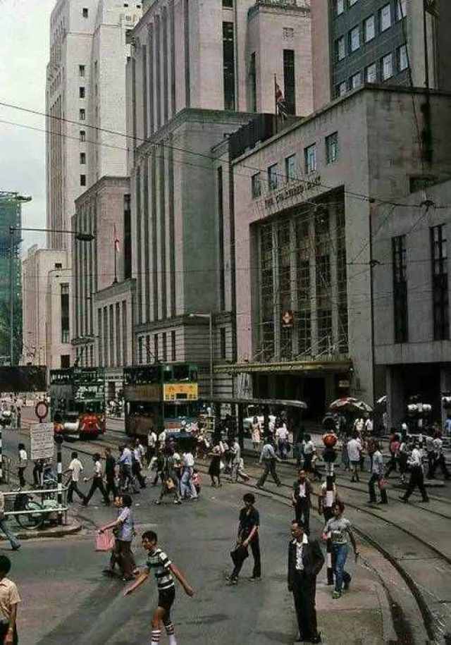 上世纪80年代的中国各地!找找看有没有你的城市