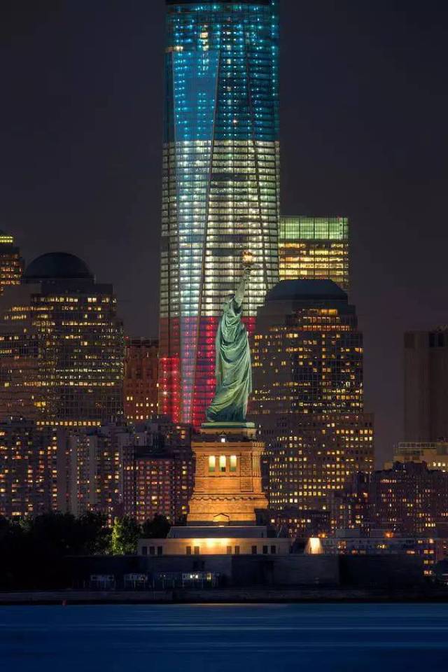 美国最大的城市 它有着自己的独特的魅力 statue of liberty 自由女神