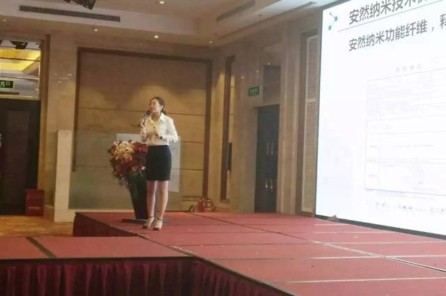 荣耀未来 梦想起航——安然郑州分公司2.0时代发布盛典隆重举办