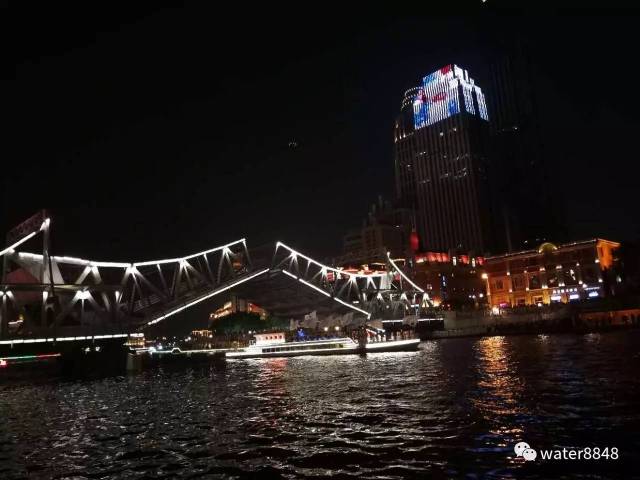 62万吨垃圾渗滤液排进北京下水井 公职人员获