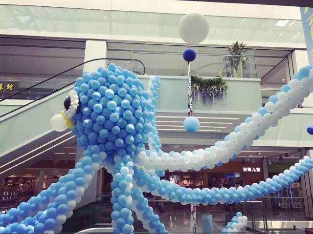 红包墙、1元换购、气球展、亲子运动会,看看别