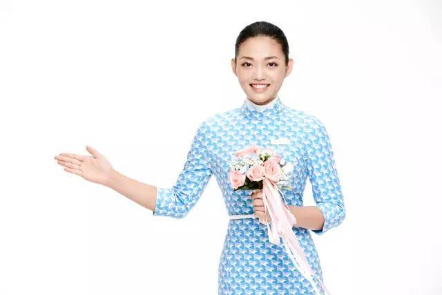 厦航发布新款地服人员制服,以全新形象迎接厦门会晤