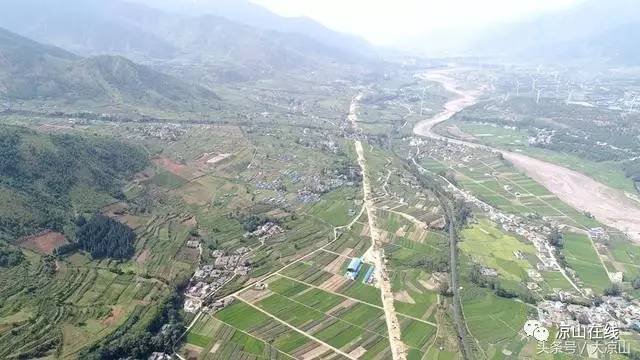 如火如荼的成昆铁路复线凉山段建设现场(多图)再过几年进出凉山很轻松