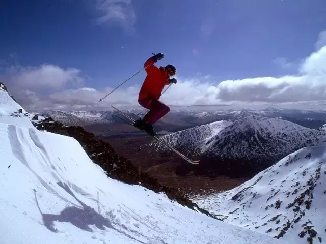 谈球吧体育滑雪的英语_滑雪的英语单词怎么写(图1)