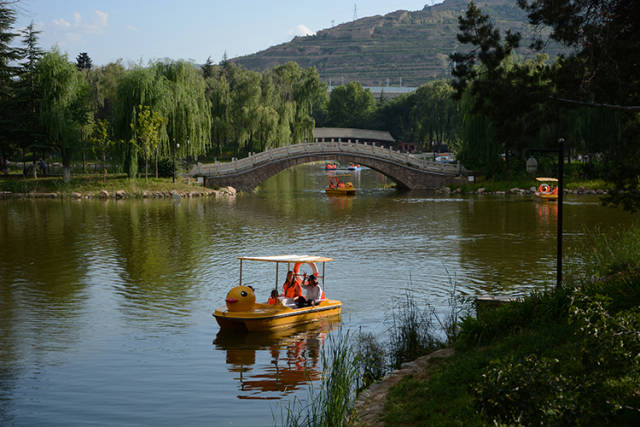 图:避暑圣地 天水马跑泉公园