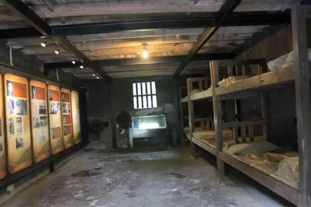 重庆市区游(所有景区游览约3小时)参观革命传统教育基地【渣滓洞】