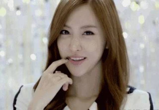 ff605fbe80404cb2ac32d3c2d44abf8e.jpeg