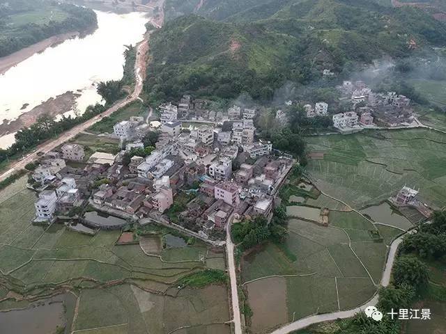 航拍龙川县四都镇岭垇村