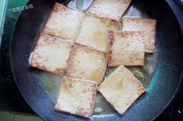 阳春白雪,青菜豆腐我都得尝尝,才不枉人世走一遭
