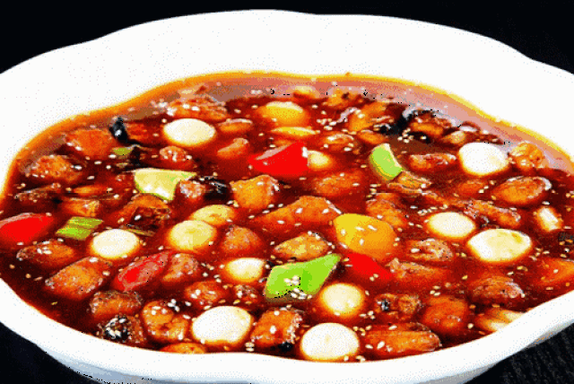 鳝鱼 很实在~ 不像别的家一堆豆芽菜 麻辣鲜香,余味悠长 再给风子两个