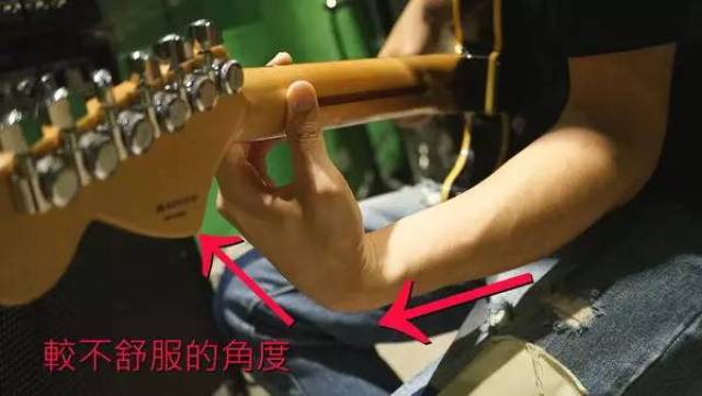 左右手怎么握吉他 5d17c6d4f9eb4e4cadc60808533524e4.jpeg