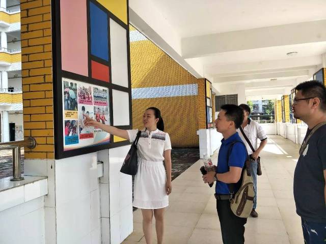 广西电视台公共频道家长会栏目应柳州市家庭教