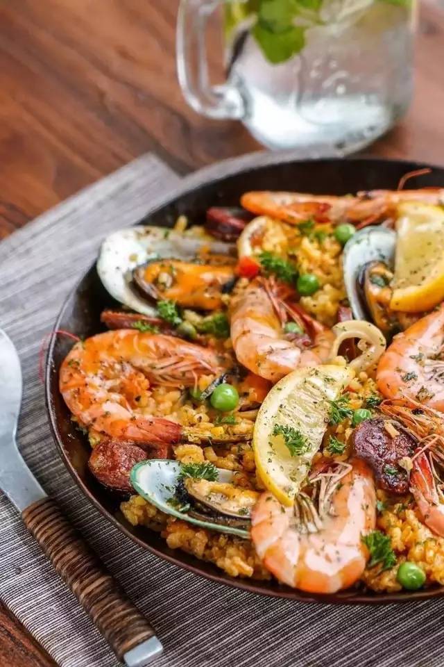 比《权力的游戏》更好看的,就是它的取景地了