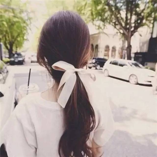 女背影头像| 看你侧脸的轮廓 在灯火中隐没