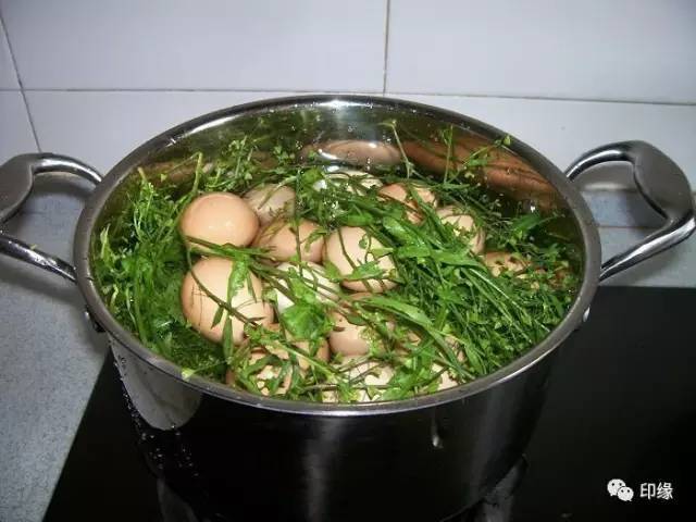 农历三月三,摘荠菜,煮鸡蛋"中午吃了腰板好,下午吃了腿不软.