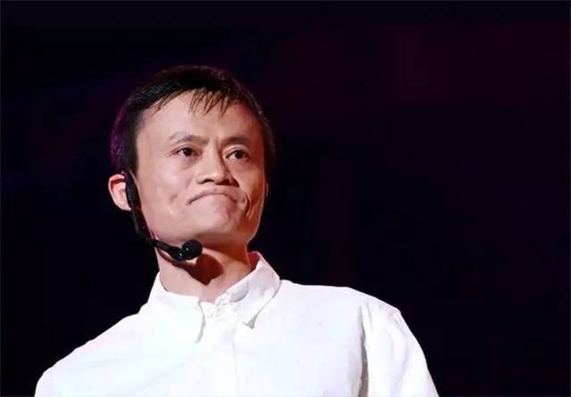 马云斥资百亿并购保险公司,他说未来每个中国