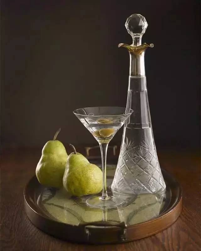 干马天尼(dry martini)