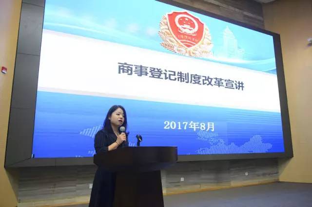 下沙管理一科副科长王露颖