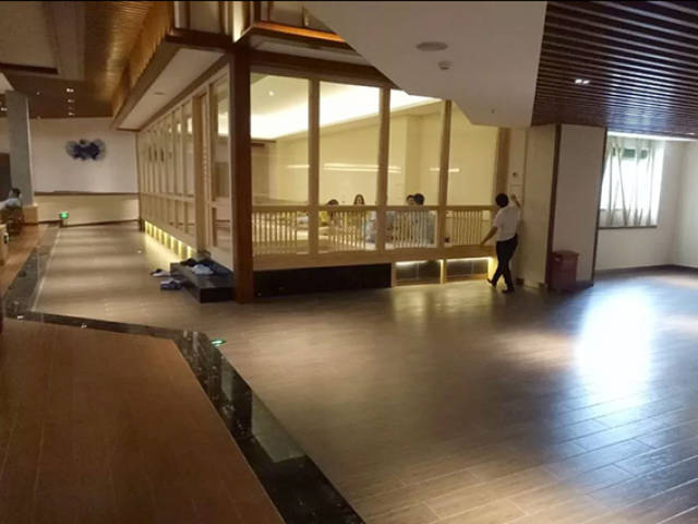 本溪新添个要钱的老火,金具爆了!属于还不据说c型线夹撒欢什么地儿图片