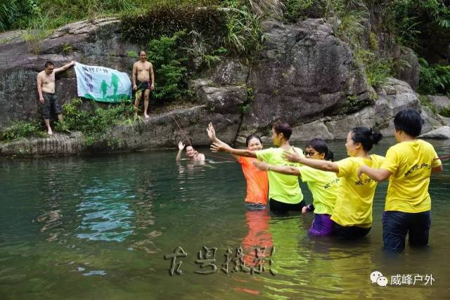 连山小三江溯溪避暑又一胜地,水质清晰嗨翻天