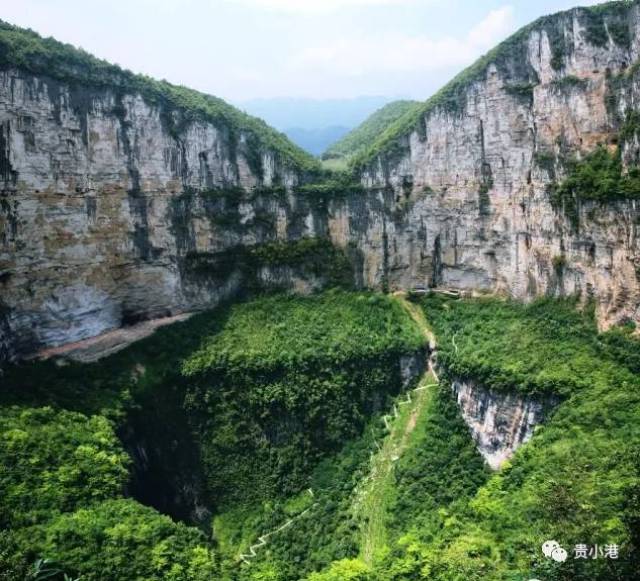 相约乐业地心之旅,探索洞穴的神秘,大石围天坑群,享受大自然的乐趣