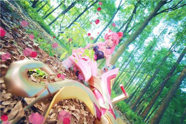 游戏:王者荣耀孙尚香蔷薇恋人任性又倔强的