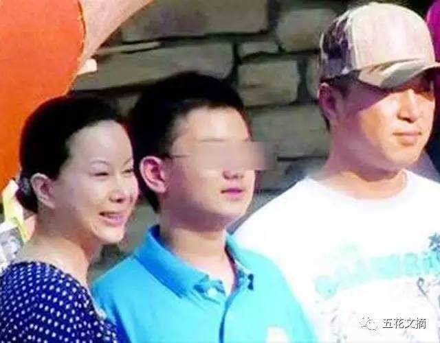 唱红《懂你》的满文军承认和第2任妻子离婚!2周前忍痛