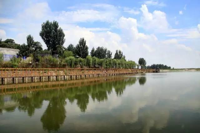 128元/人 中国兰陵压油沟风景区 台儿庄古城一日游,纯玩无购物,18岁