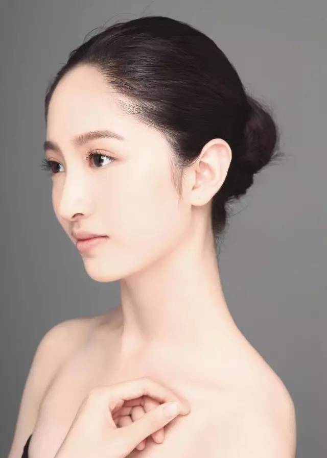 人见人爱平台输送95后小花谢璐瑶出演剧版《西游记女儿国》,联动一起