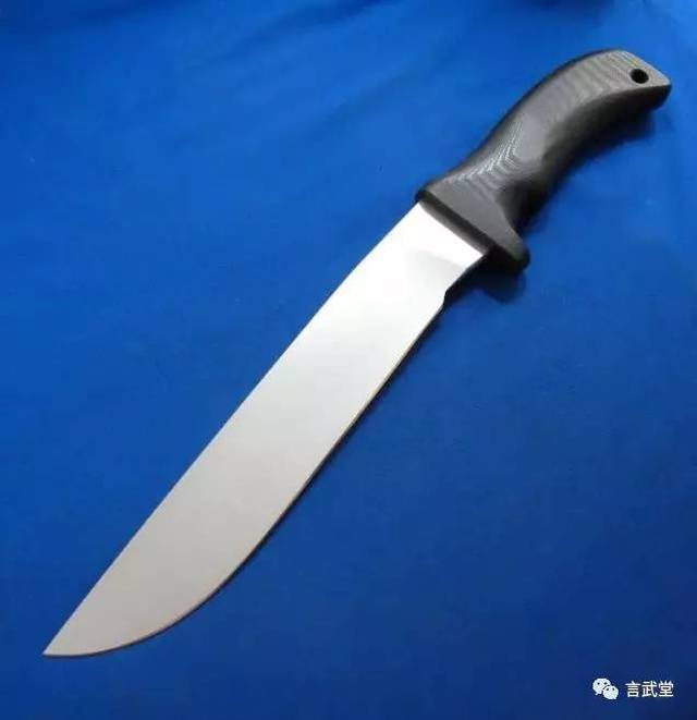 美国疯狗科迪亚克灰熊战术直刀作品赏鉴