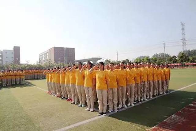 【校园风采】沙场秋点兵,军训砺新人!泗阳桃州,新阳中学新生军训闭营!