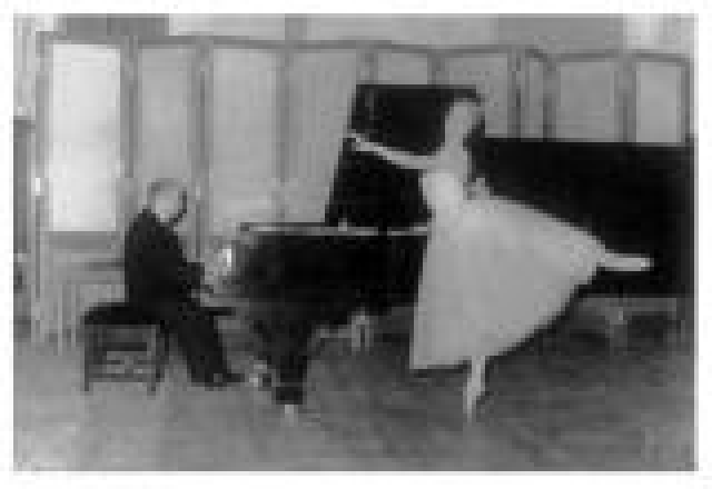 世上最好的钢琴是什么牌子 f23487086f4945f1b5a0952e4f51e19d.jpg