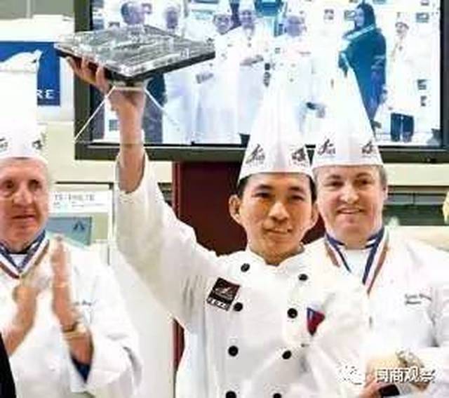 民生银行一闽籍高管落马!福建10企上榜中国民企500强;他靠揉面