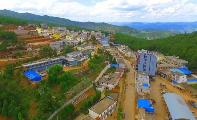 鲁纳乡最新航拍图集 ▲点击查看大图 两地在会泽县的位置 点击这里