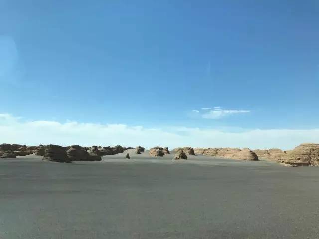 西海舰队雅丹地貌