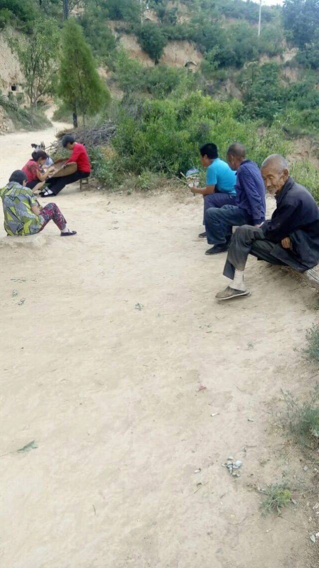 临汾乡宁最美最穷小山村,但我很爱她