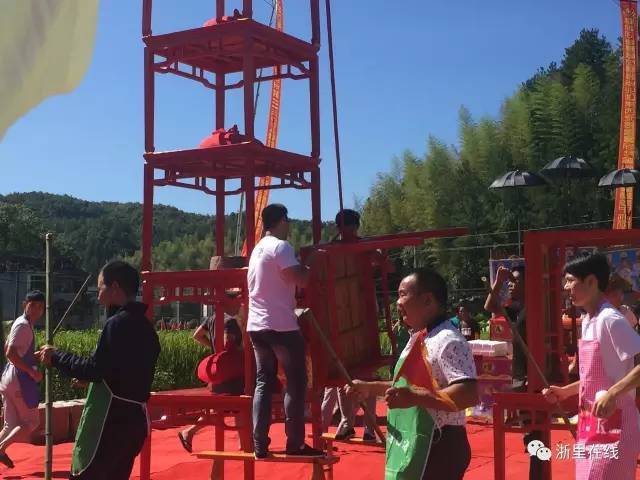 横店十三哥最新20分钟视频 143790dc4ca74454abeef8c825f74d58.jpeg