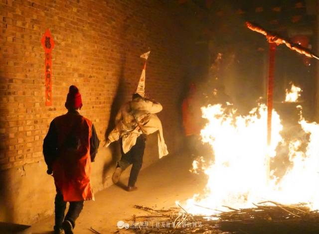 白府乡傩拉死鬼,灵魂高地蒿里山