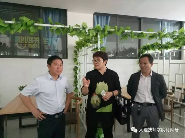 【快讯】大理技师学院新生报到人潮涌动_手机搜狐网