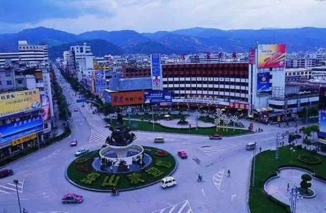 民营企业融资难?保山首创51+49股权模式解