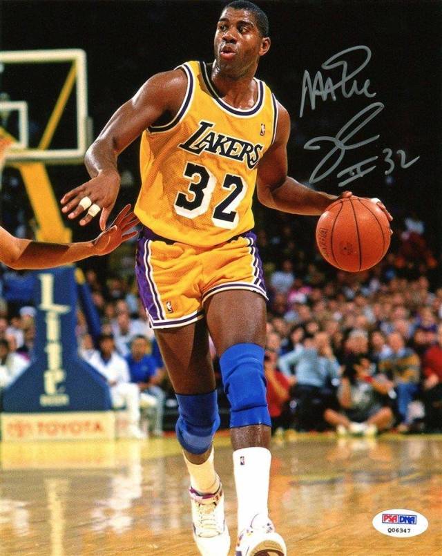 从1989年至今 "魔术师"约翰逊在nba系列游戏中的形象变化
