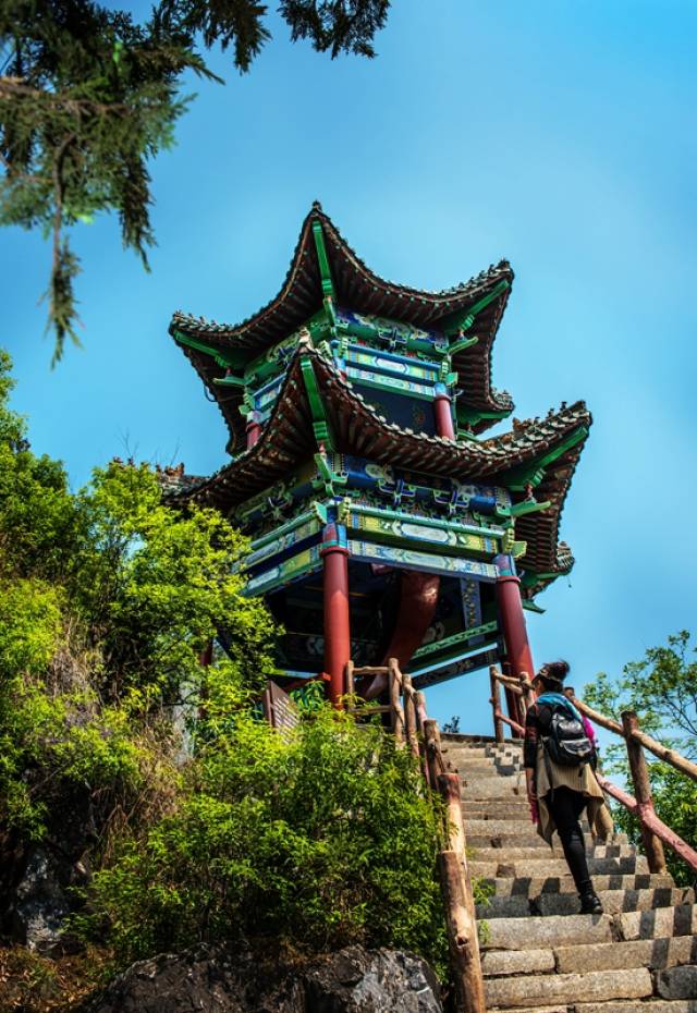 归去思量的西峡寺山