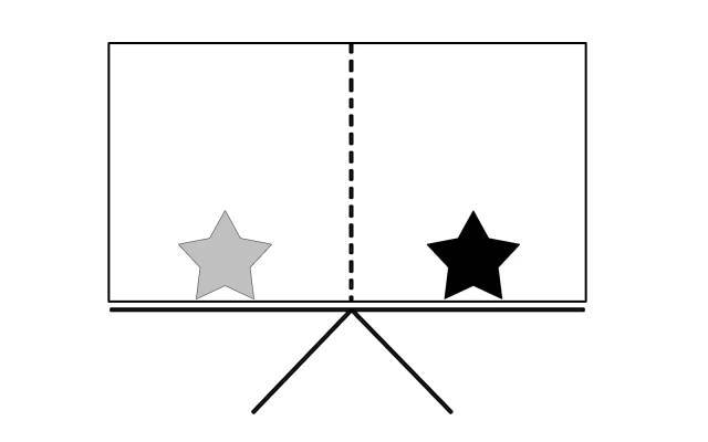 右侧黑五角星要比左侧灰色更重