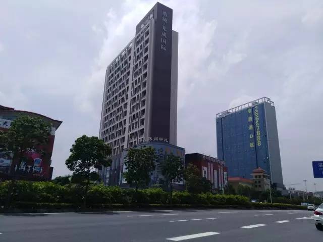 招财竞宝——佛山市顺德敬龙(家私)布艺城拍卖预告