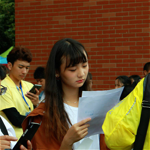 七月有风,八月有雨,九月有你
