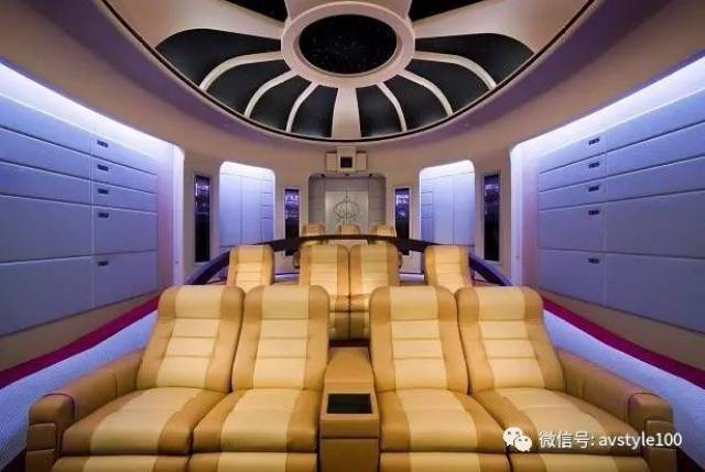 情趣的小说房,原来还玩透明情趣睡裙老外图片