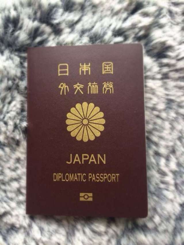 yoyo说 | 日本护照怎么那么多颜色?