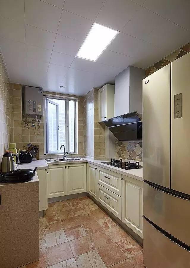 7平米的厨房,不大不小,这样设计最好!